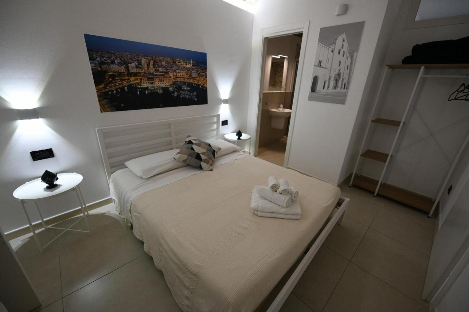 Al Guiscardo 8 Panzió Bari Kültér fotó